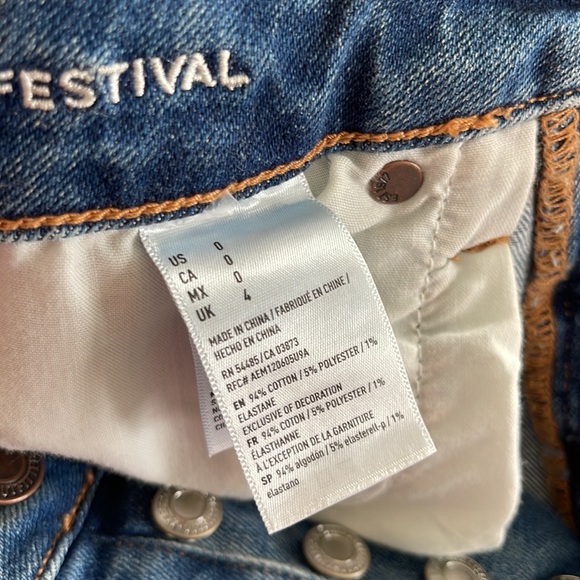 American Eagle Outfitters Distressed Jean Shorts - Picture 7 of 11